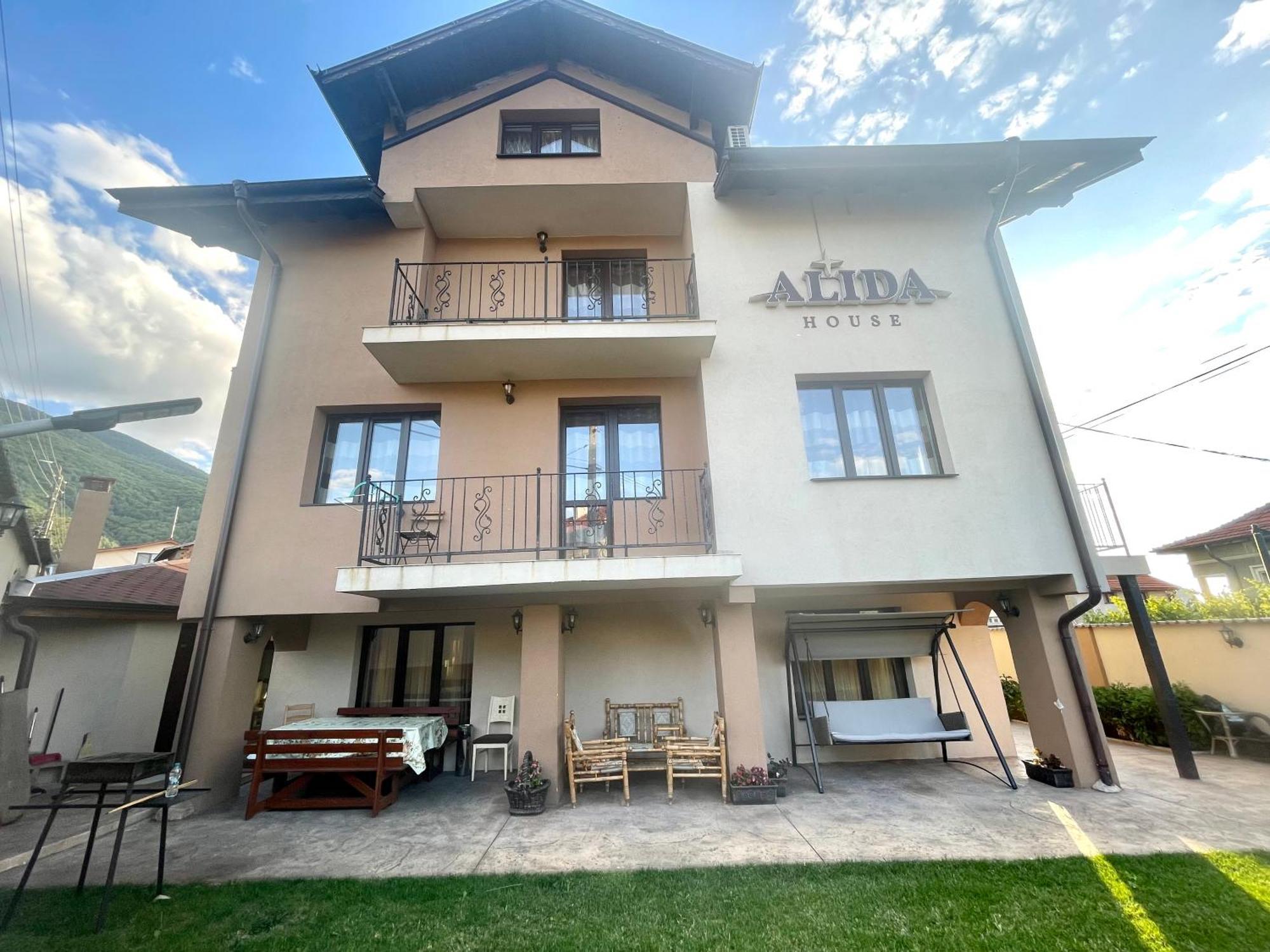 Къща За Гости Алида Sapareva Banya Exterior photo