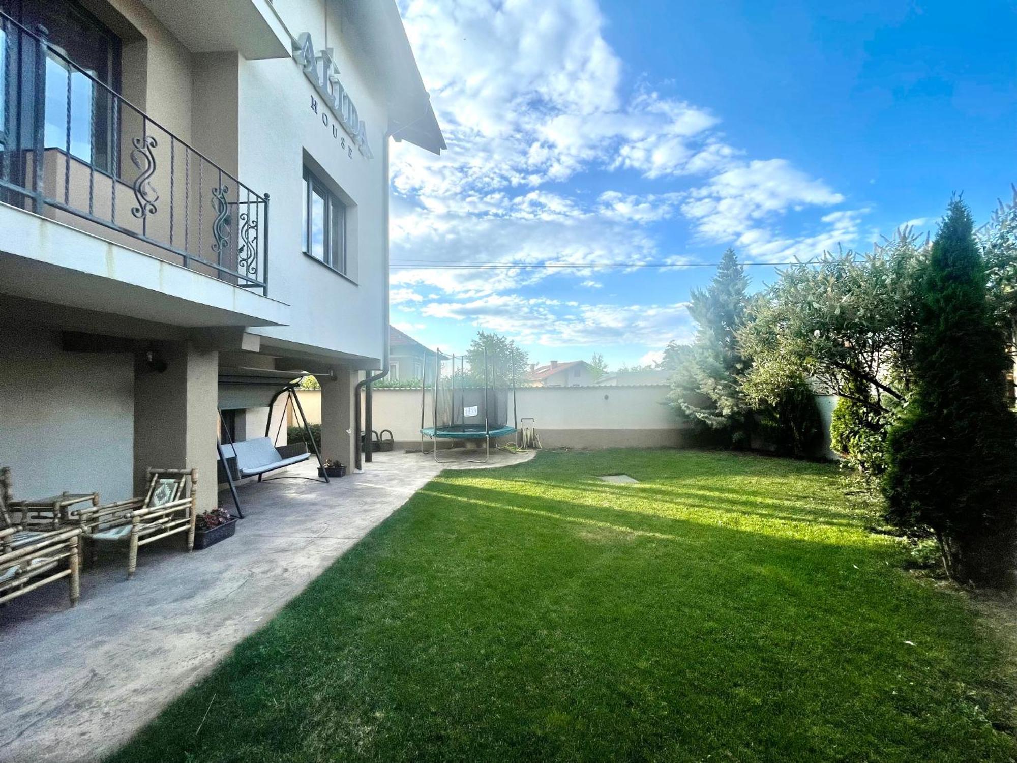 Къща За Гости Алида Sapareva Banya Exterior photo